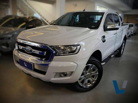 FORD RANGER 3.2 XLT 4X4 CD 20V DIESEL 4P AUTOMÁTICO FORD RANGER 3.2 XLT 4X4 CD 20V DIESEL 4P AUTOMÁTICO
